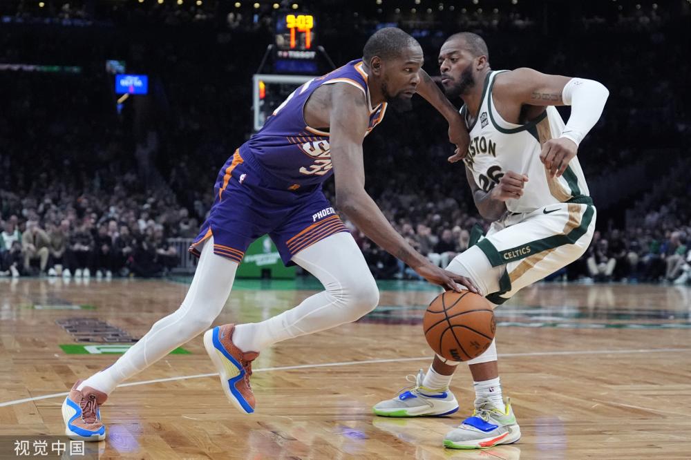 迷热烈讨论 迷热烈讨论